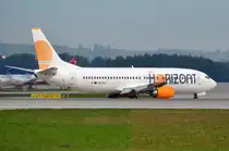 9H-ZAZ Air Horizont Boeing 737-436   zum Gate in München am 12.09.2015