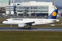 D-AIBC Lufthansa Airbus A319-112  Siegburg   in München beim Start am 11.12.2015