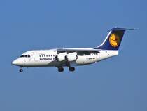 Ein British Aerospace Avro 146-RJ85 von Lufthansa Cityline im Anflug auf Dresden am 3.4.2009.