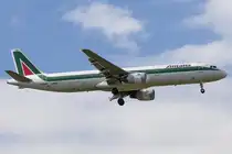 Alitalia, I-BIXQ, Airbus, A321-112, 07.05.2016, CDG, Paris, France 


