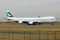 Cathay Pacific Cargo B-LJK rollt zum Start in Frankfurt 8.7.2016