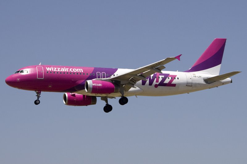Wizz Air, HA-LPF, Airbus, A320-232, 13.06.2009, BCN, Barcelona, Spain 

