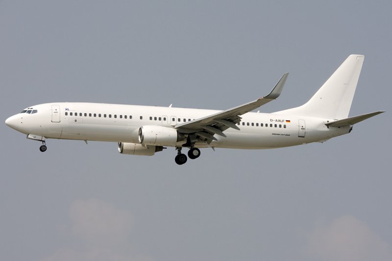 XL Airways, D-AXLF, Boeing, B737-8Q8, 01.05.2009, FRA, Frankfurt, Germany 

